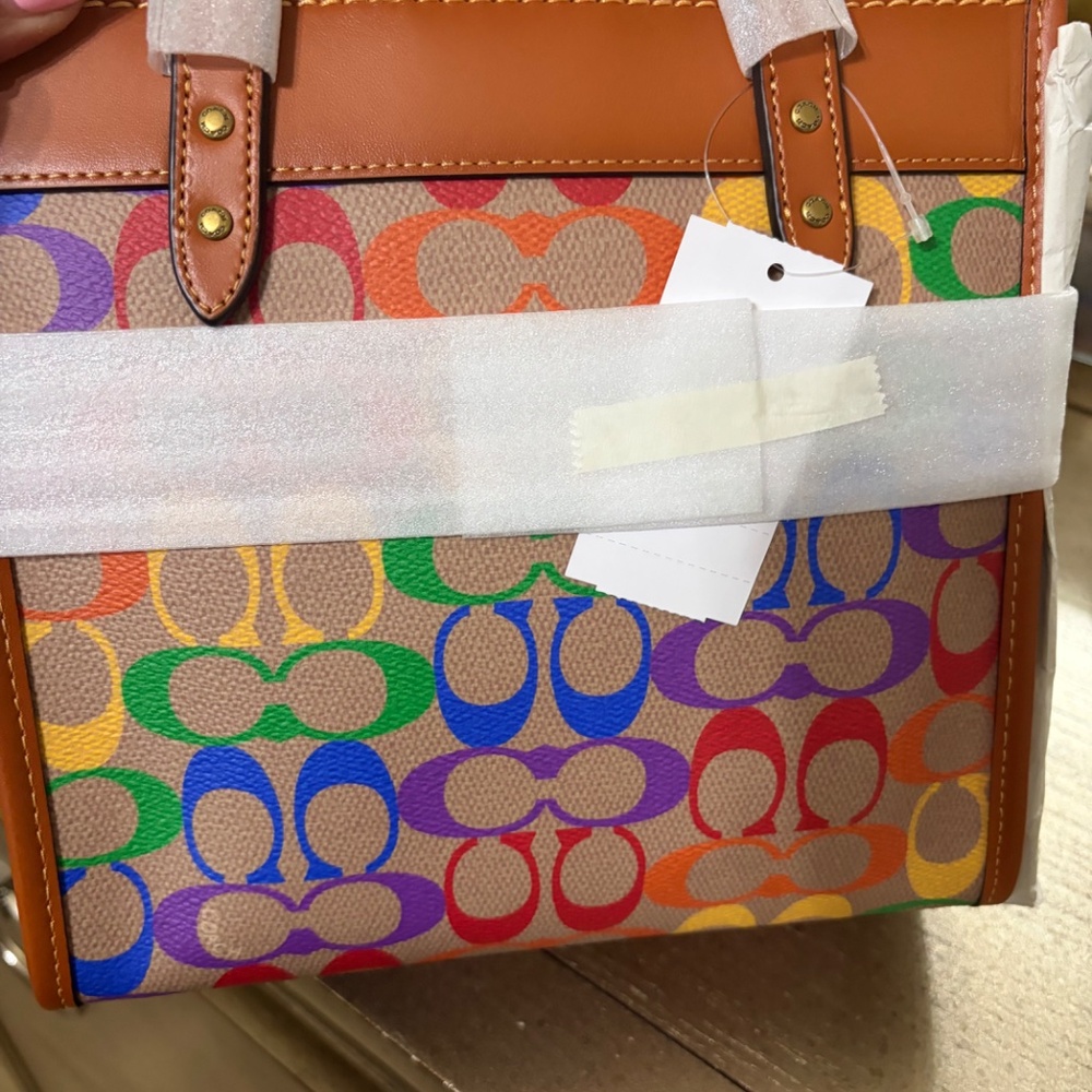 Coach Pride Collection - Picture 3 of 4